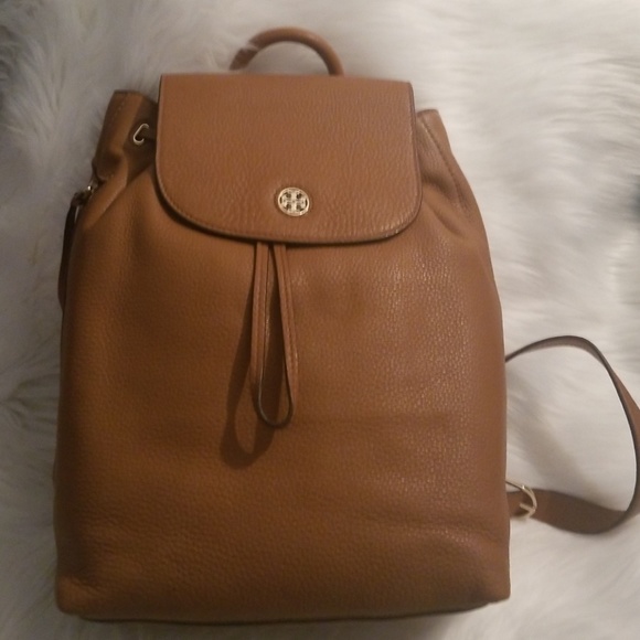 tory burch tan backpack